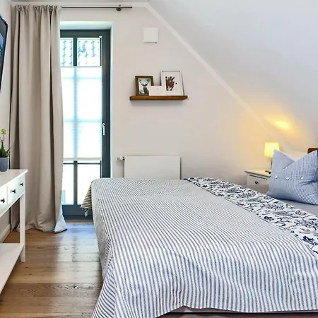 公寓 Strandglueck 青斯特